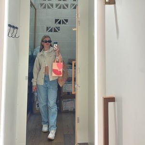 Meet your Posher, Jenni